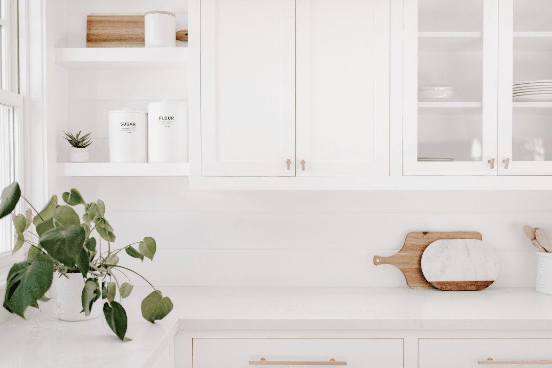 Minimalist Cleaning: Practical Tips for a Clutter-Free Home | Freshen ...